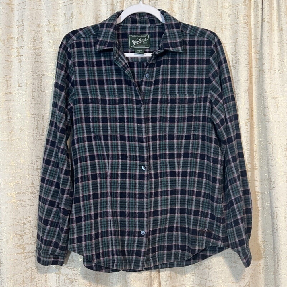 Excellent Woolrich Flannel Shirt Womens M Deep Indigo Plaid Cotton Button Up Exc - Picture 1 of 5